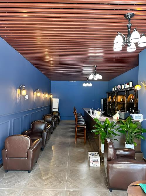 城陽小酒吧裝修設(shè)計效果圖