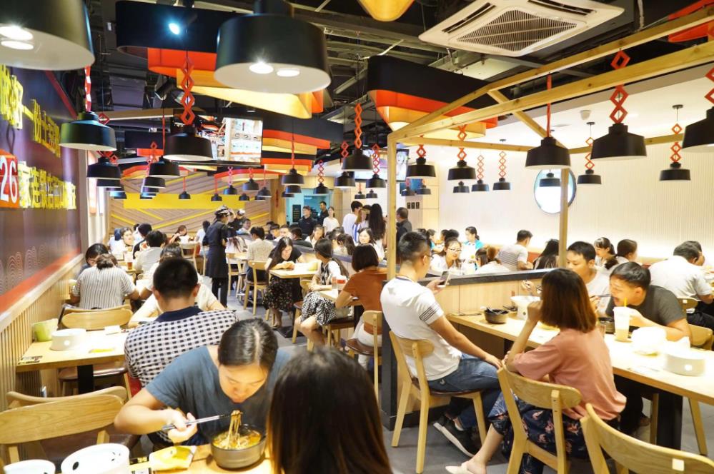 餐飲店裝修多少錢一平？