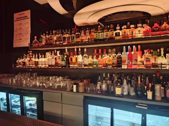 酒吧裝修預(yù)算，這份避坑指南能幫你省10萬！